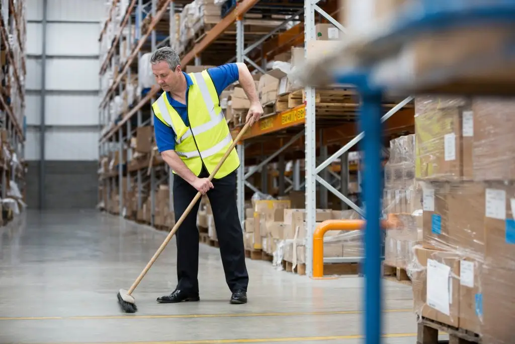 Expert warehouse cleaning service in Portland, Oregon, enhancing facility safety and productivity.